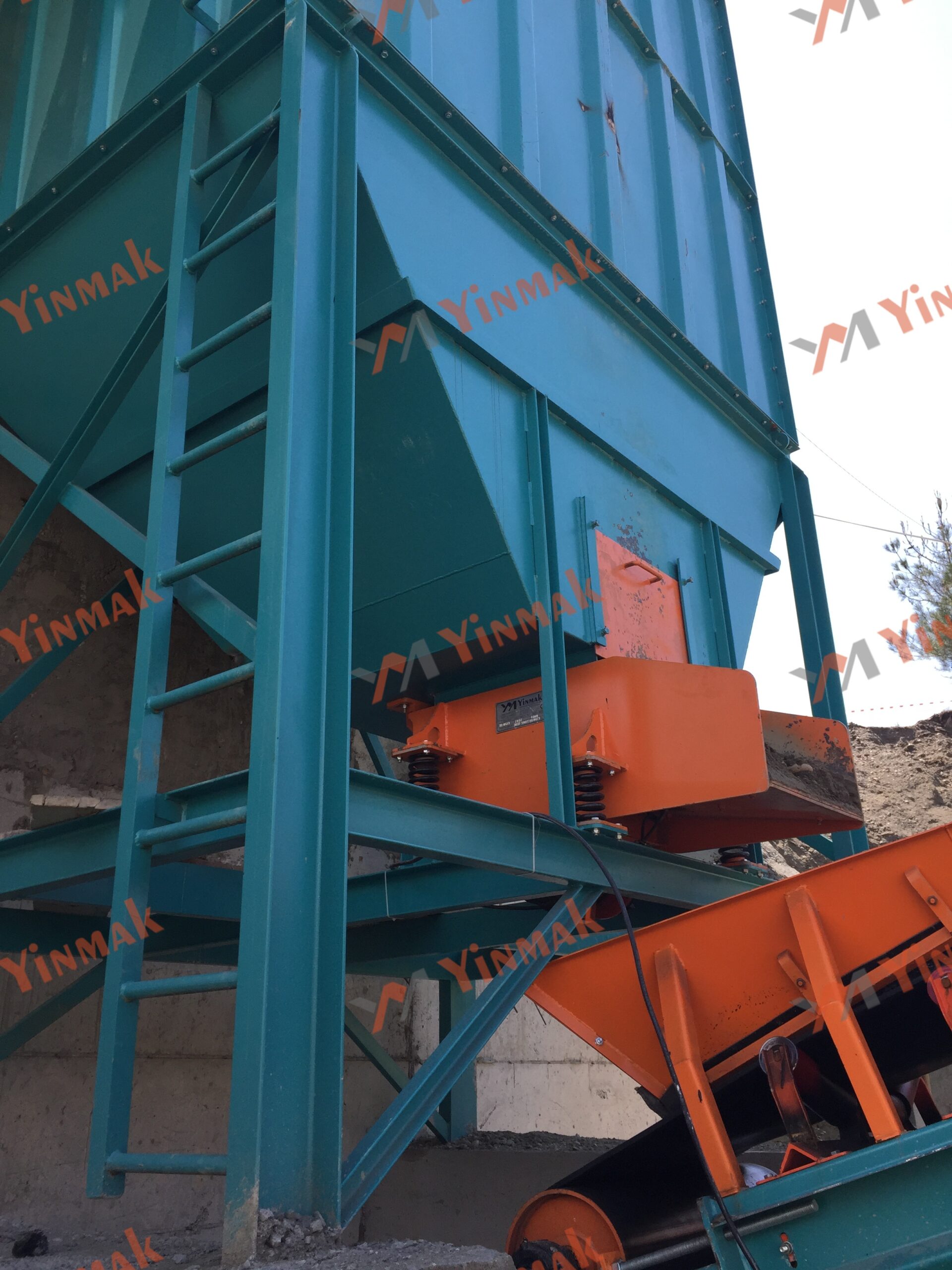 Titreşimli Bunker Besleyiciler - Resim 8